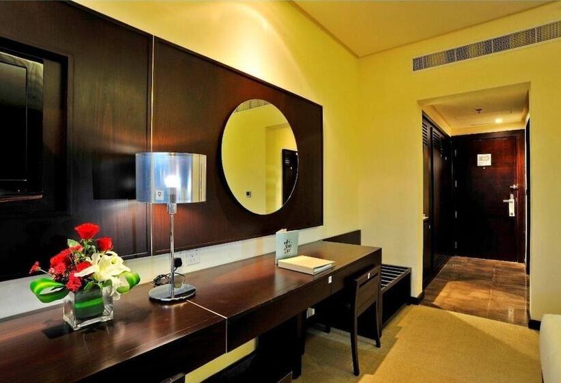 اتاق کلاسیک, Hues Boutique