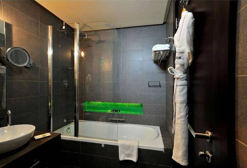 اتاق کلاسیک, Hues Boutique