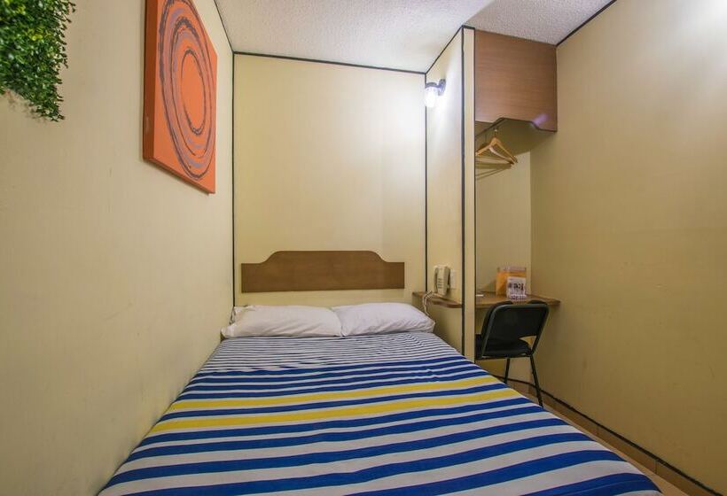 스탠다드 룸, Mateos 1215