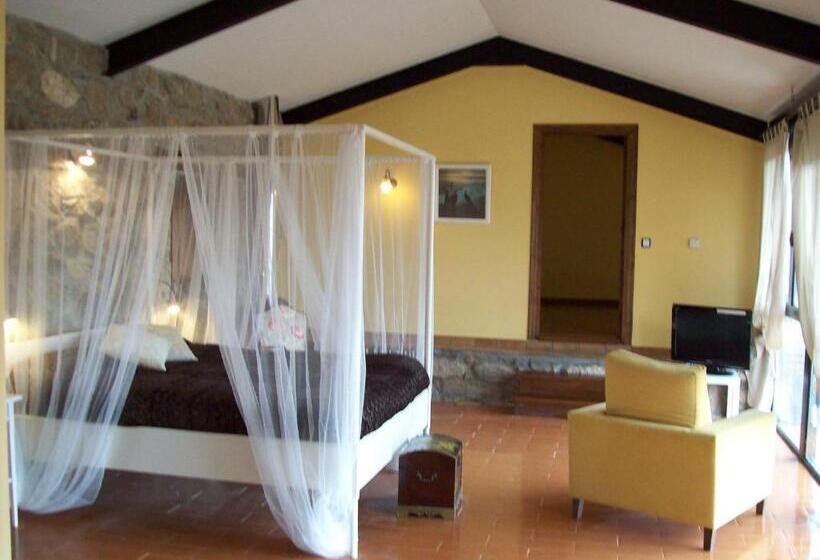 جناح, Posada Palacio Manjabalago