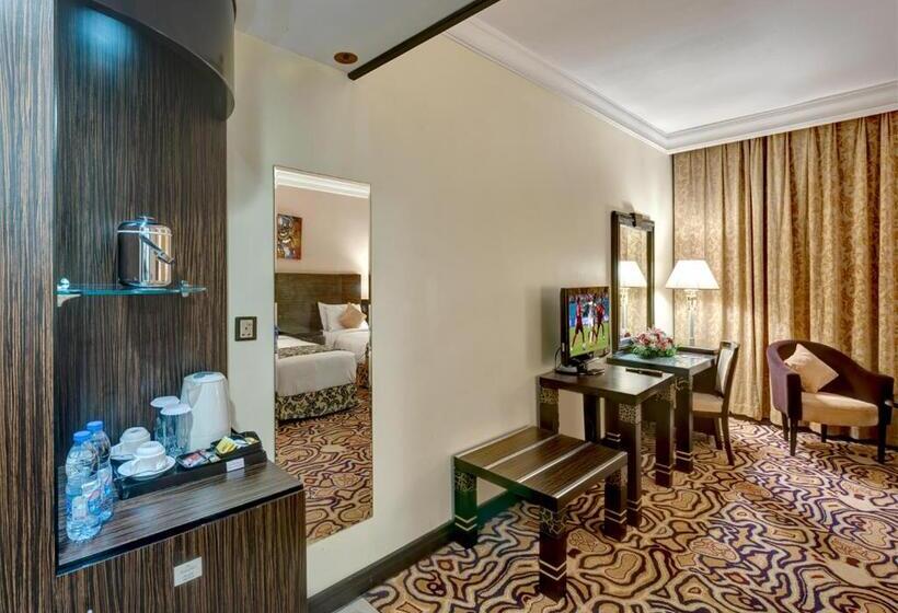 سوییت خانوادگی, Sharjah Palace