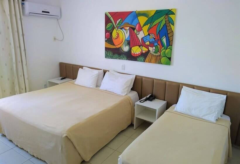 חדר סטנדרט לשלושה, Simas Praia