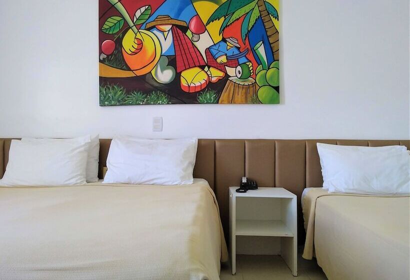 חדר סטנדרט לשלושה, Simas Praia