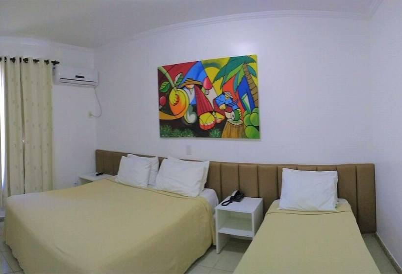 חדר סטנדרט לשלושה, Simas Praia