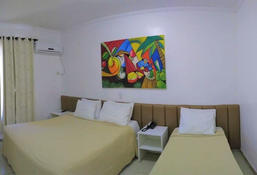 חדר סטנדרט לשלושה, Simas Praia