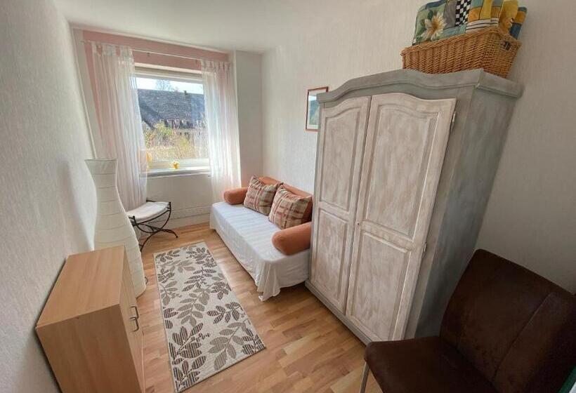 バルコニー付き１ベッドルームアパートメント, Aparthotel  Zur Müritz