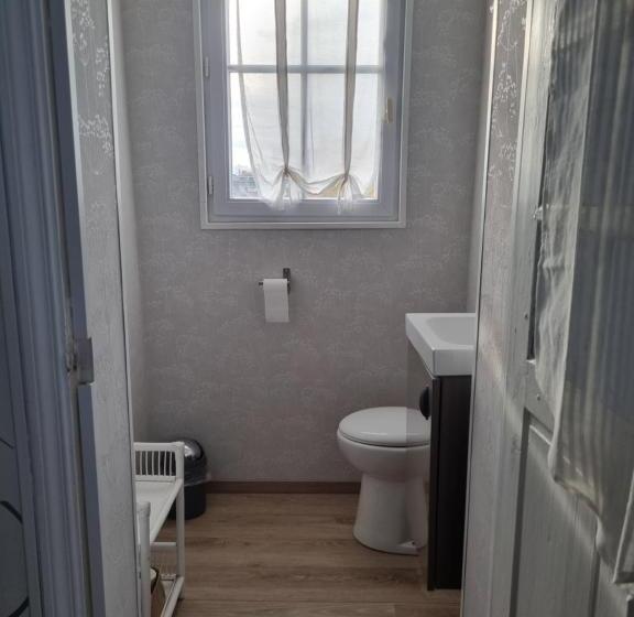 ファミリールーム, La Maison De Vénus