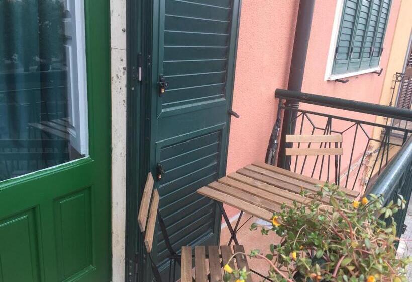 标准三人间, Etna Vintage