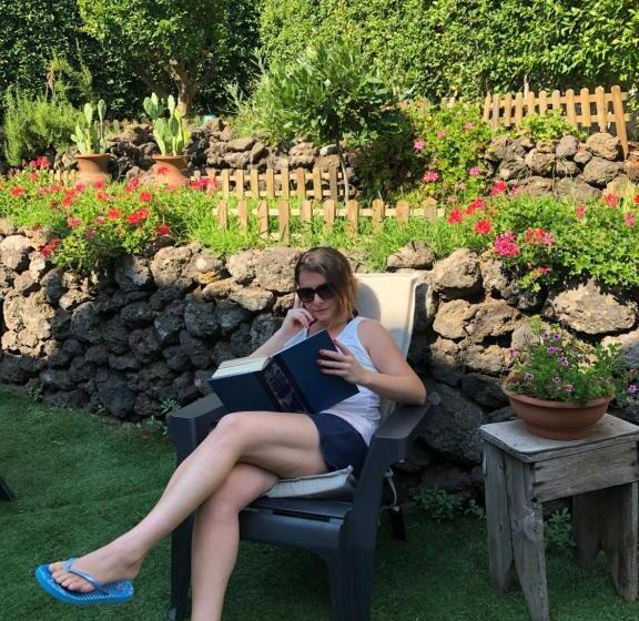 3间卧室的房子, Etna Vintage