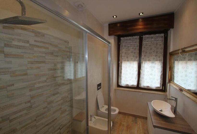 آپارتمان 2 خوابه, Romeo & Juliet Non