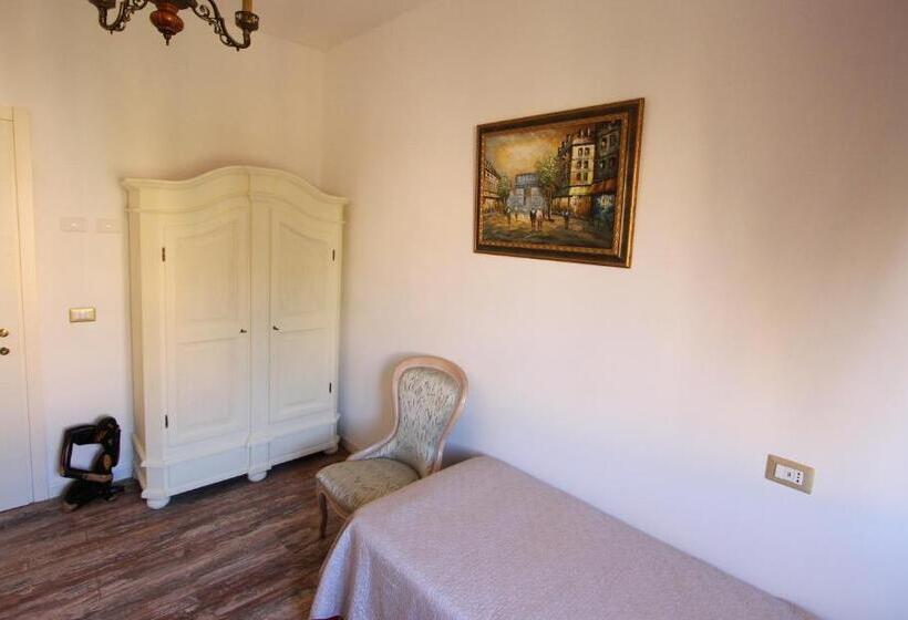 آپارتمان 2 خوابه, Romeo & Juliet Non