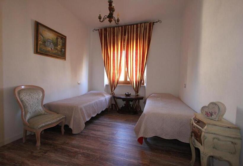 آپارتمان 2 خوابه, Romeo & Juliet Non