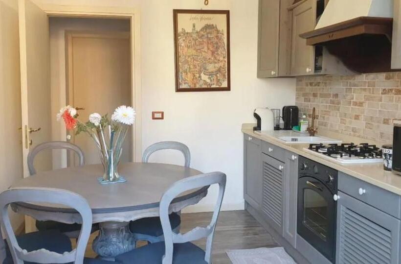 اتاق استاندارد, Romeo & Juliet Non