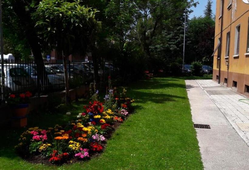 اتاق سوپریور سه تخته, Romeo & Juliet Non