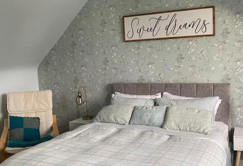 غرفة قياسية, Alpine Cottage