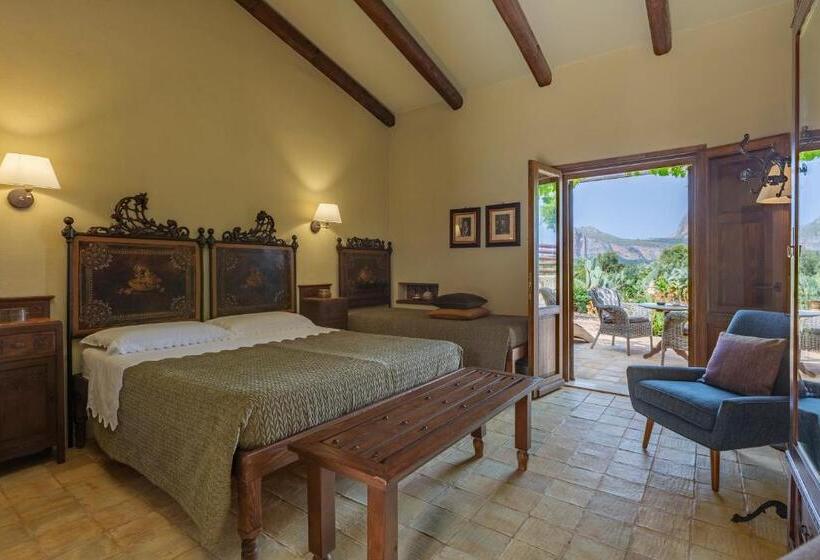 חדר דלוקס לשלושה עם נו לים, Baglio Giammaccaro