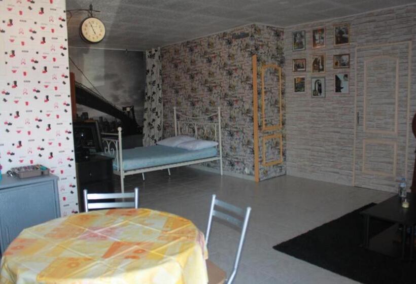 סטודיו משפחתי, Le Panorama