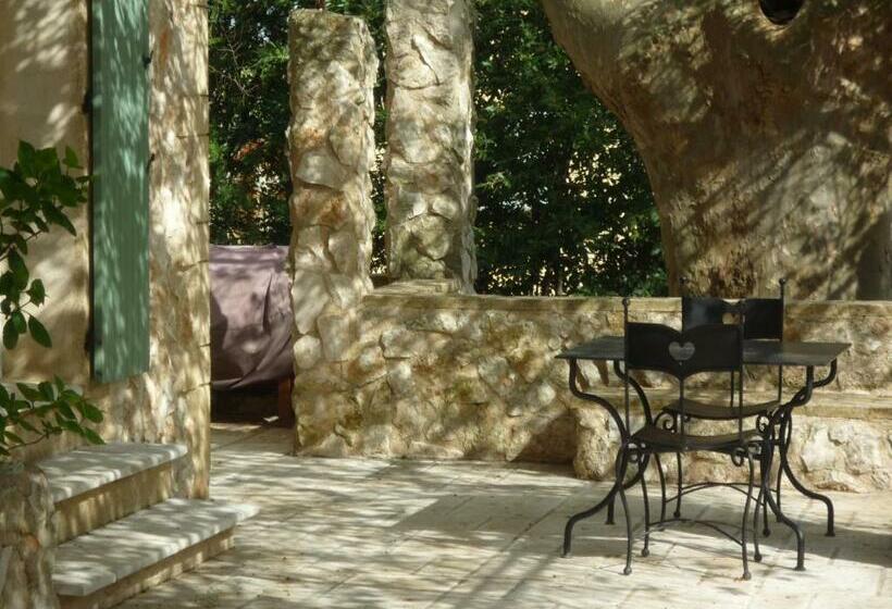 スタンダードルーム, Mas De L Ile