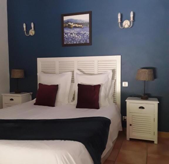 スタンダードルーム, Mas De L Ile