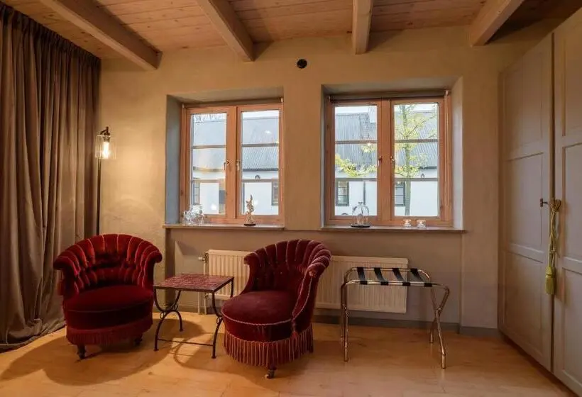 اتاق استاندارد, Mellby Atelier På österlen