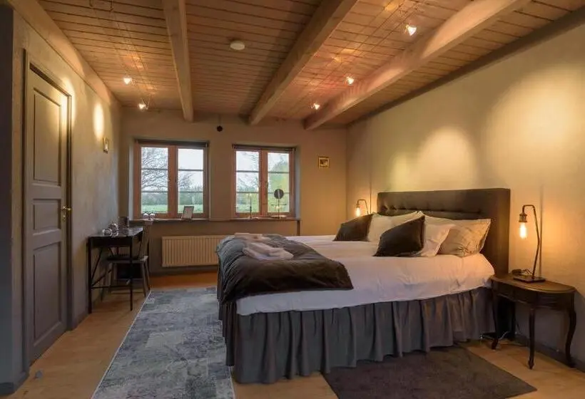 اتاق استاندارد, Mellby Atelier På österlen