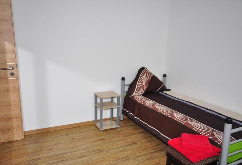 דירת חדר, Ebersheim Luxus Plaza