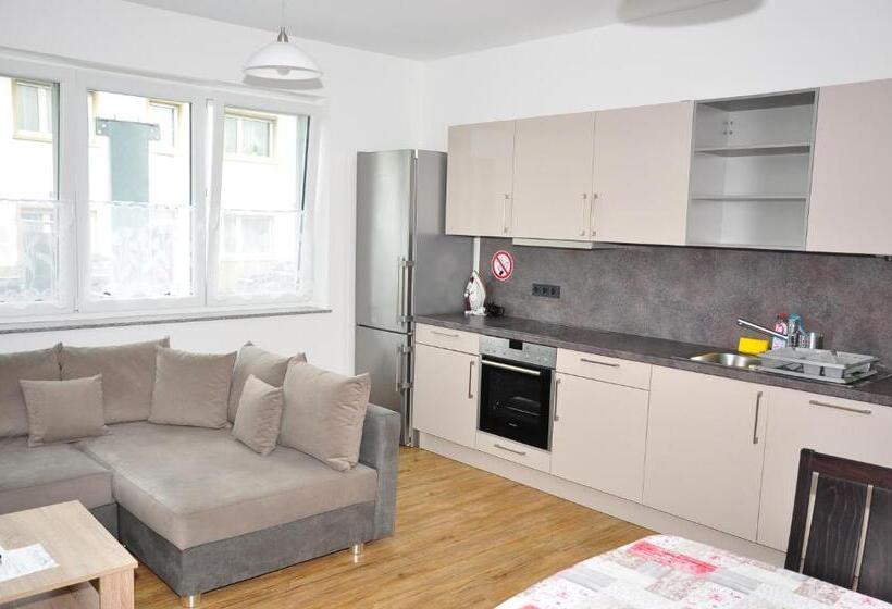 דירת חדר, Ebersheim Luxus Plaza