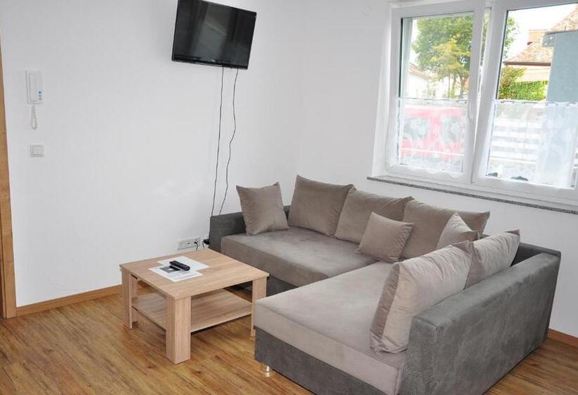 דירת חדר, Ebersheim Luxus Plaza