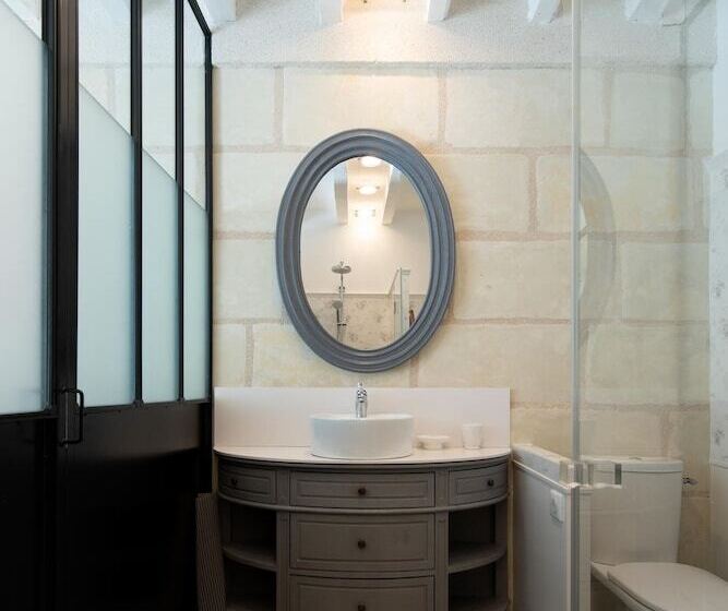 スタンダードトリプルルーム, Le Clos De La Rousselière B And B