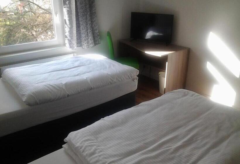 חדר סטנדרט חדר אמבטיה משותף, Gästezimmer In Lindenau