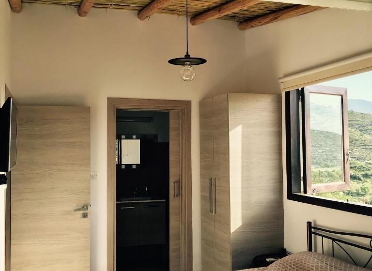 스탠다드 룸 킹사이즈 침대, Xenios Guesthouse