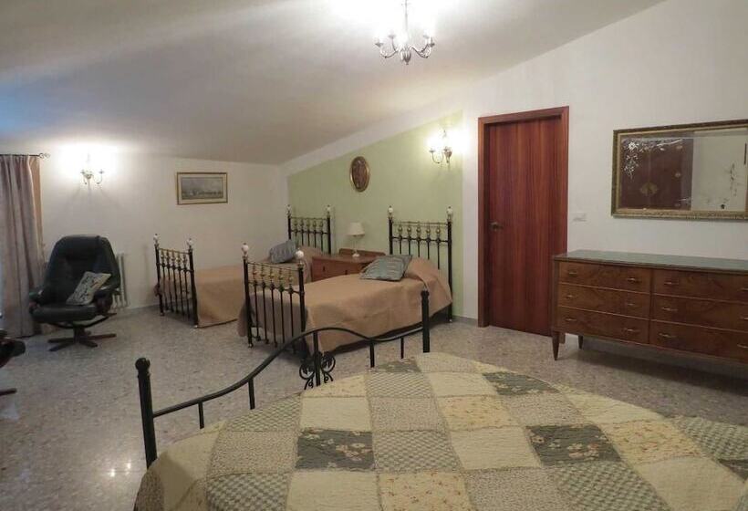 Семейный Номер, Villa 2 Fields