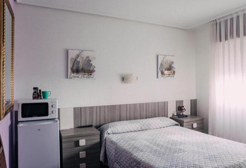 Quarto Estandar, Pensión Amaia H Vi 00348