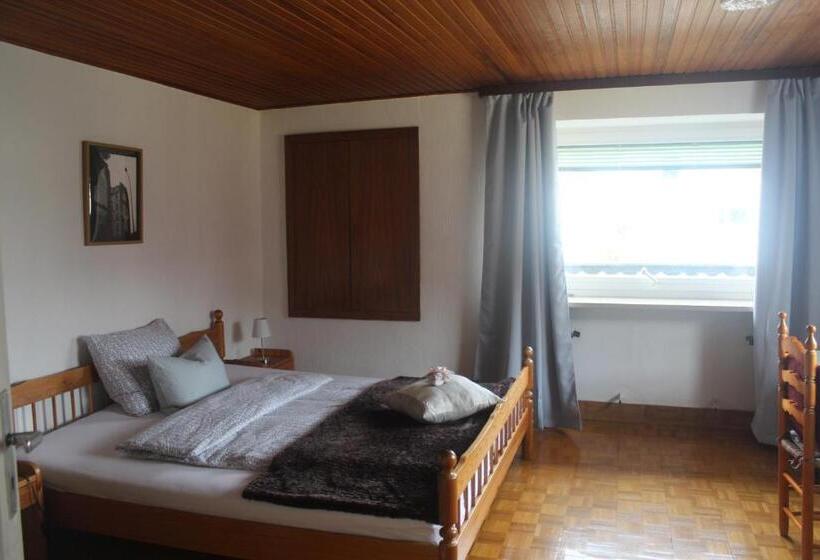 Номер Стандарт, Gasthaus Schlossblick