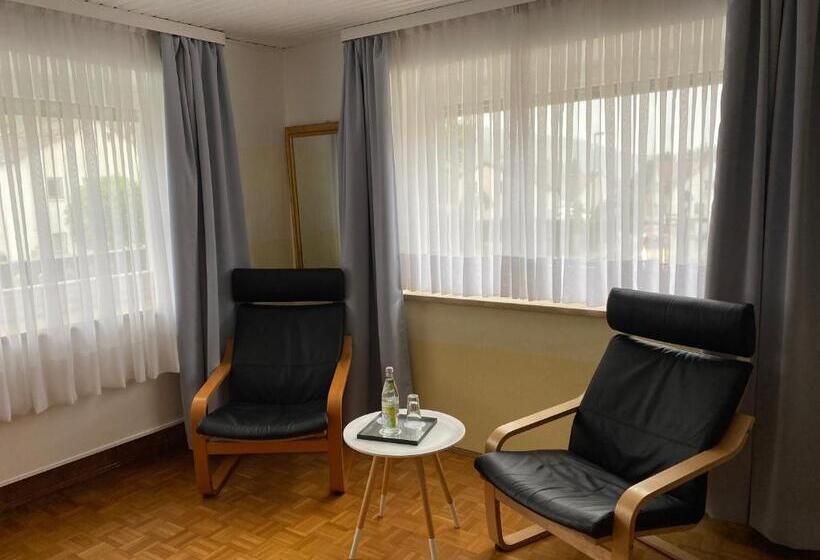 Номер Стандарт, Gasthaus Schlossblick