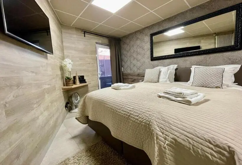 スーペリアールーム, Guesthouse40