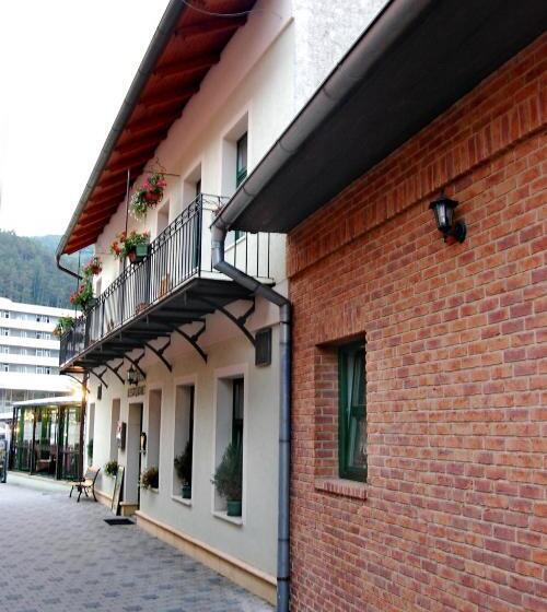 חדר סטנדרט לשלושה, Penzión Zuzi