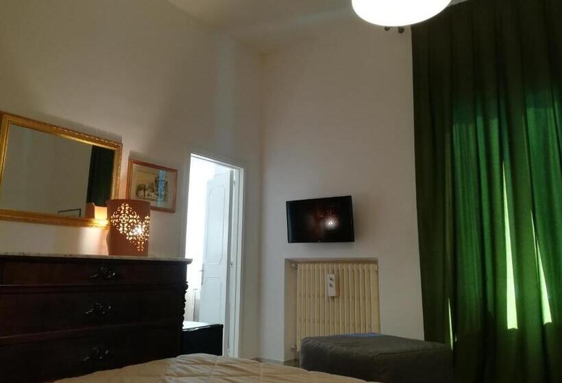 اتاق لوکس, Persio31