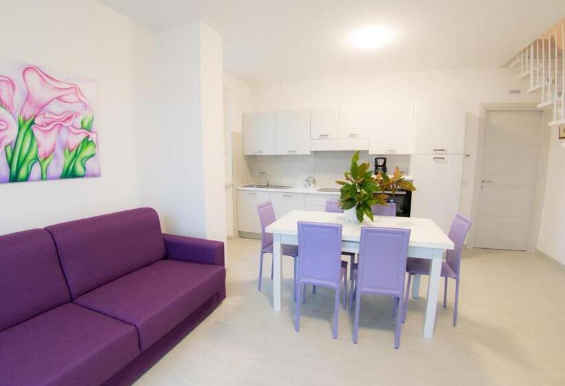 דירת פנטהאוז 2 חדרי שינה, Residenza Pastrengo