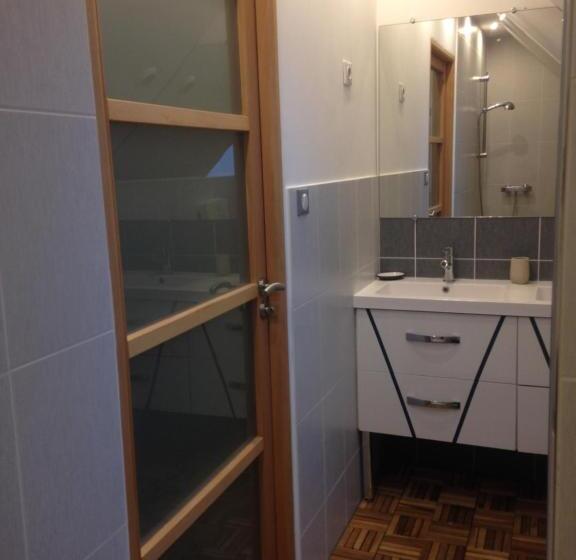 جناح غرفتين نوم, La Rosée D Anché