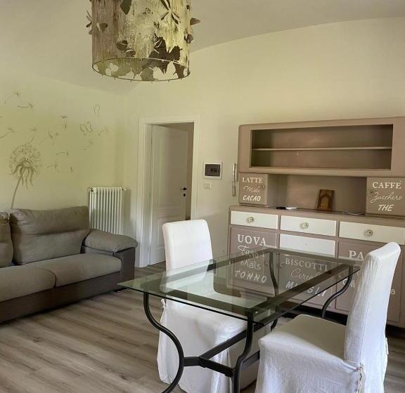 إستوديو قياسى سرير كينج, Novecento Charming Room