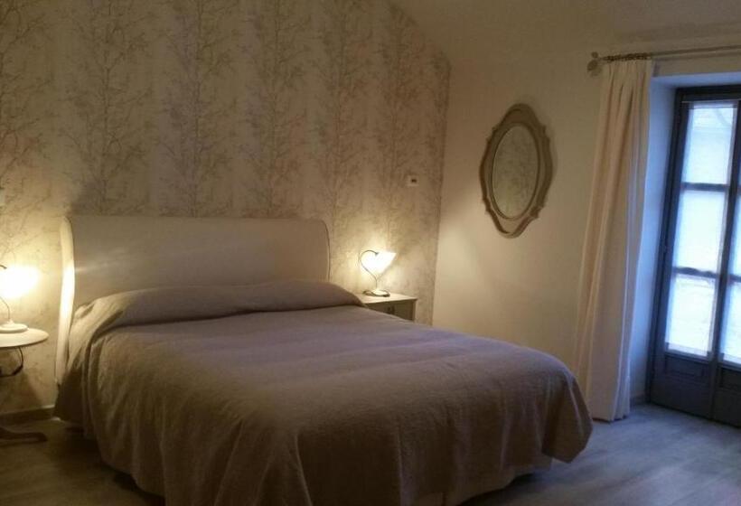 غرفة إقتصادية, Novecento Charming Room