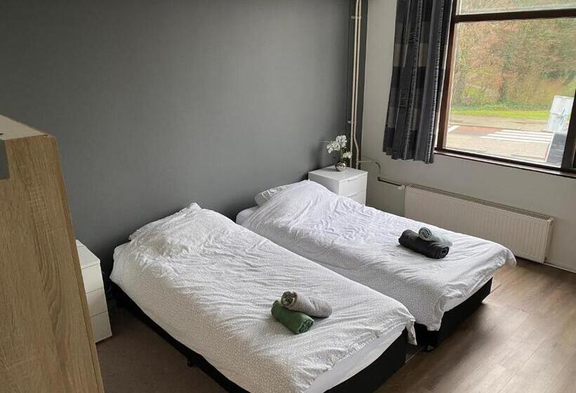 スタンダードルーム, Cafe The Windmill