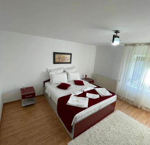 2ベッドルームアパートメント, Pridvorul Haiducilor