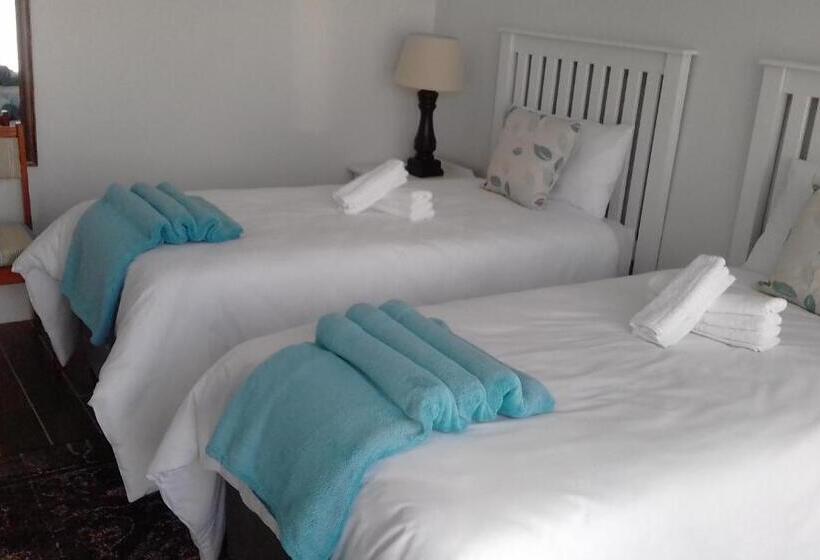 חדר סטנדרט, Lucolo Palace B&b   Mthatha