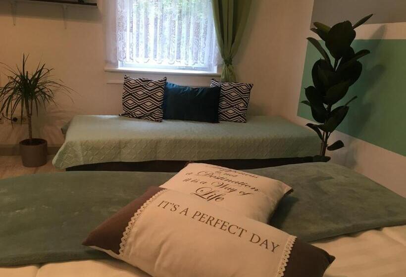 수피리어 룸, Hopfengrund