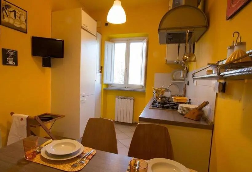 スタンダード４人部屋, La Stazione Per Dormire Guest House