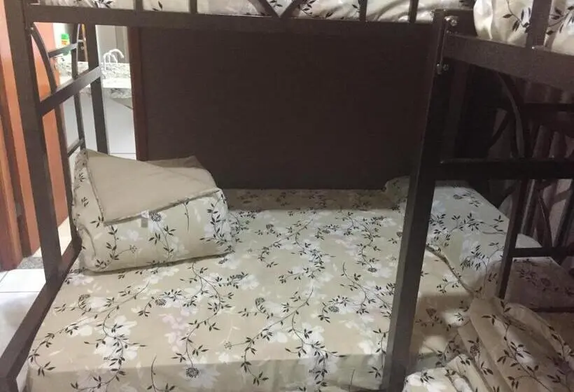 スタンダード４人部屋, Pousada Pimenta Olimpia