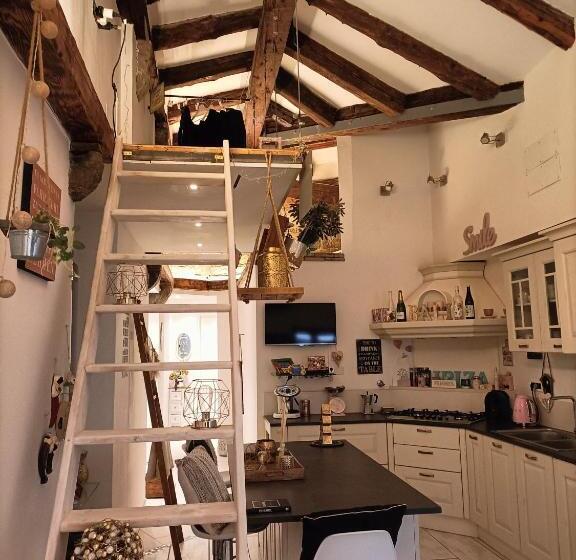 سوییت جونیور لوکس, Addicted To Paradise B&b