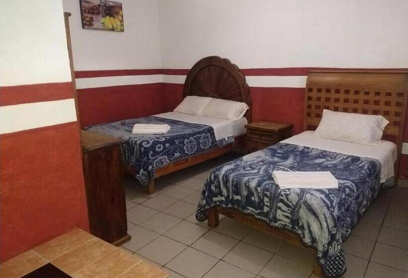 标准三人间, Hospedaje San Antonio Tepoztlán